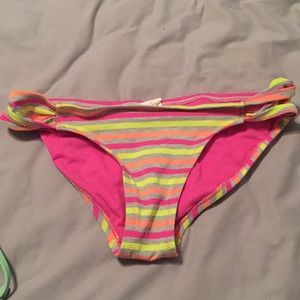 Bikini bottoms